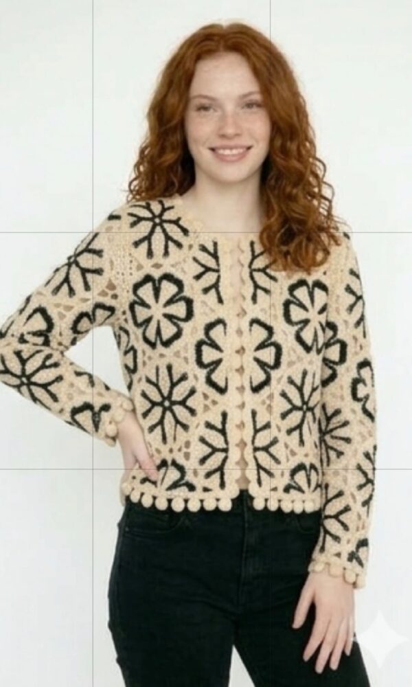 Alternative view of Saco Kiara