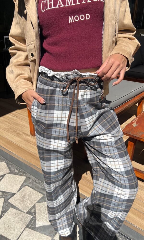 Alternative view of Palazo knorr